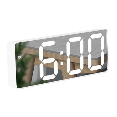 Espelho de LED Relógio de Mesa Alarme Digital Exibição de Tempo
